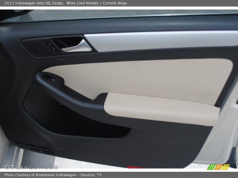 White Gold Metallic / Cornsilk Beige 2011 Volkswagen Jetta SEL Sedan