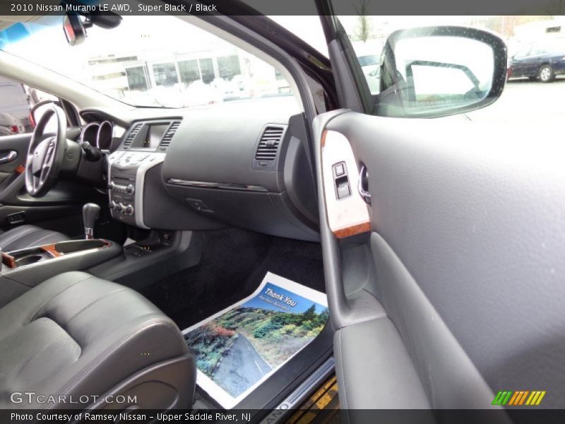 Super Black / Black 2010 Nissan Murano LE AWD