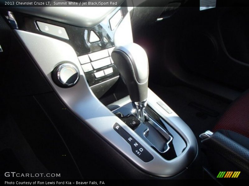 Summit White / Jet Black/Sport Red 2013 Chevrolet Cruze LT
