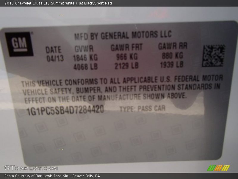 Summit White / Jet Black/Sport Red 2013 Chevrolet Cruze LT