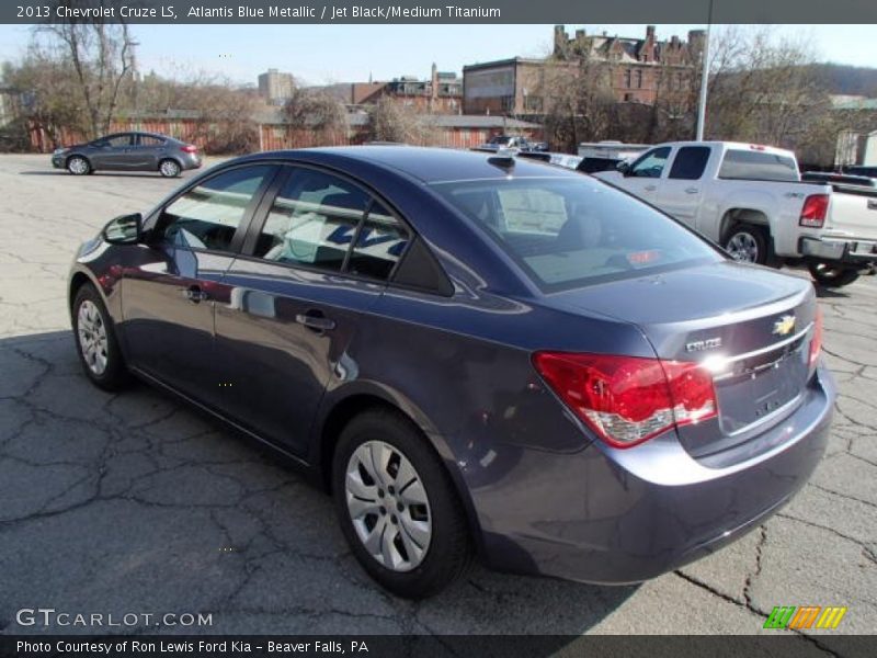 Atlantis Blue Metallic / Jet Black/Medium Titanium 2013 Chevrolet Cruze LS