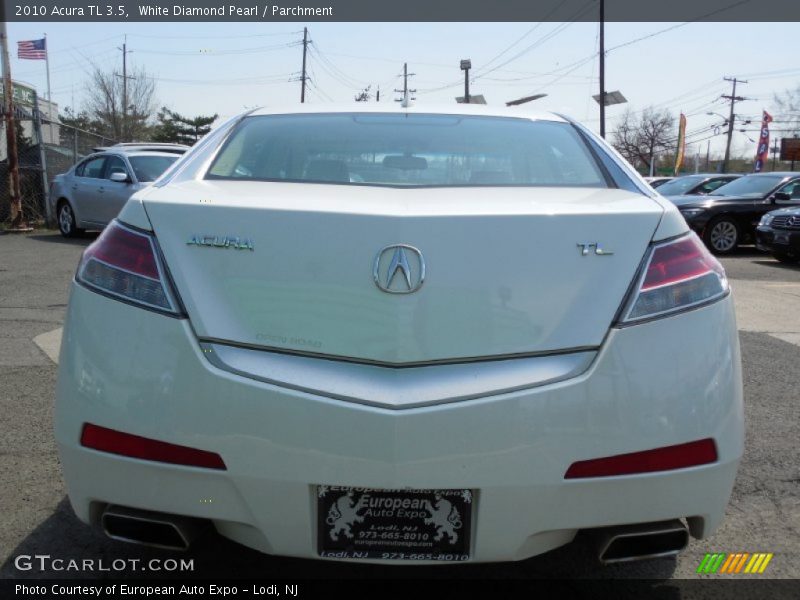 White Diamond Pearl / Parchment 2010 Acura TL 3.5