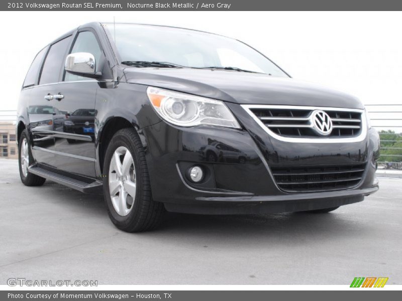 Nocturne Black Metallic / Aero Gray 2012 Volkswagen Routan SEL Premium