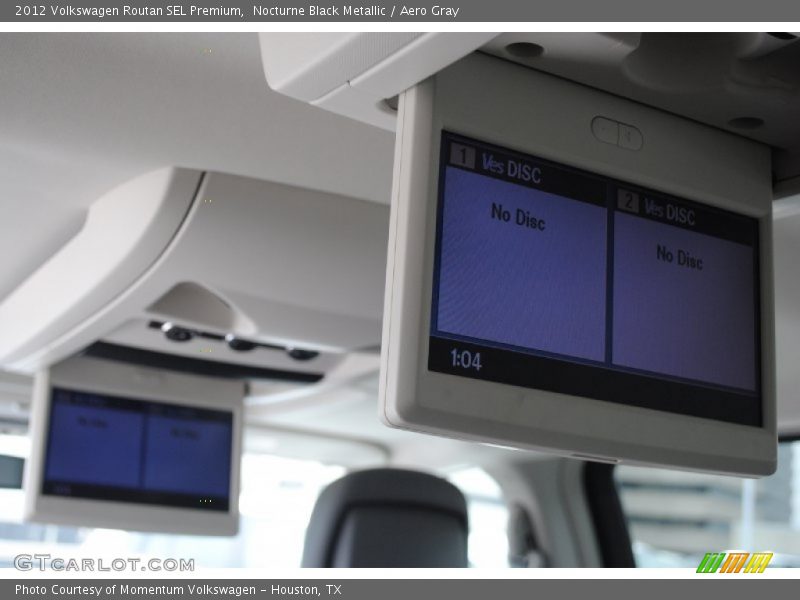 Nocturne Black Metallic / Aero Gray 2012 Volkswagen Routan SEL Premium