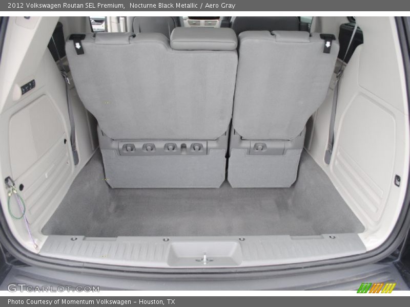 Nocturne Black Metallic / Aero Gray 2012 Volkswagen Routan SEL Premium
