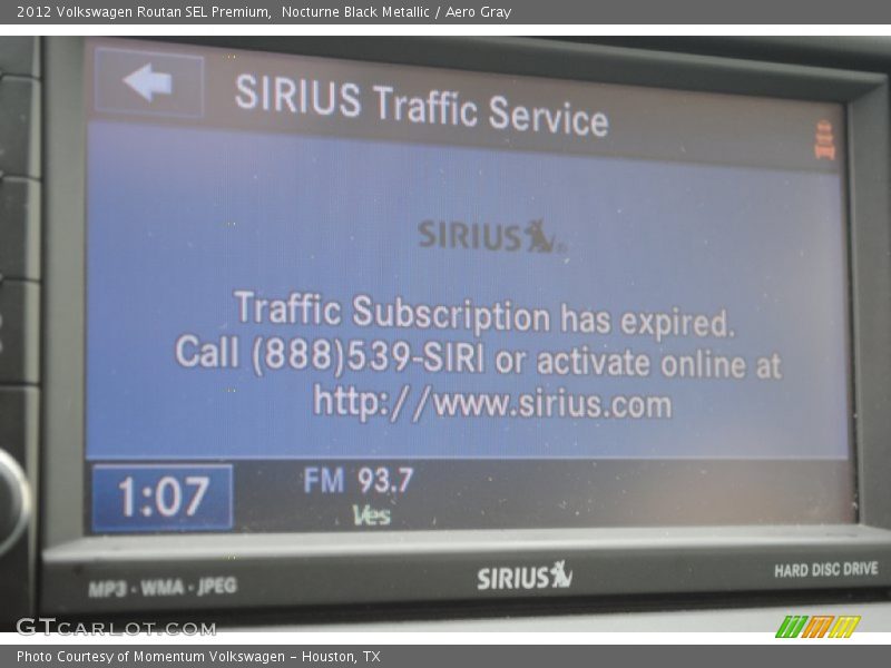 Nocturne Black Metallic / Aero Gray 2012 Volkswagen Routan SEL Premium