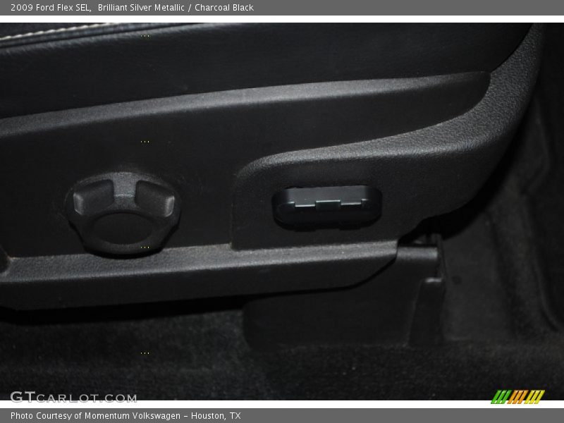 Brilliant Silver Metallic / Charcoal Black 2009 Ford Flex SEL