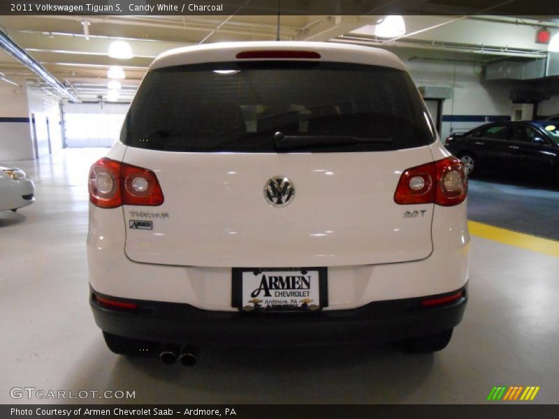 Candy White / Charcoal 2011 Volkswagen Tiguan S