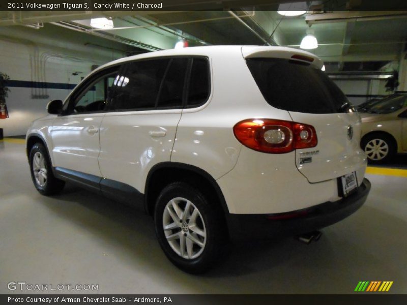 Candy White / Charcoal 2011 Volkswagen Tiguan S