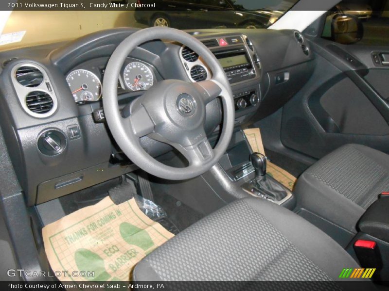 Candy White / Charcoal 2011 Volkswagen Tiguan S