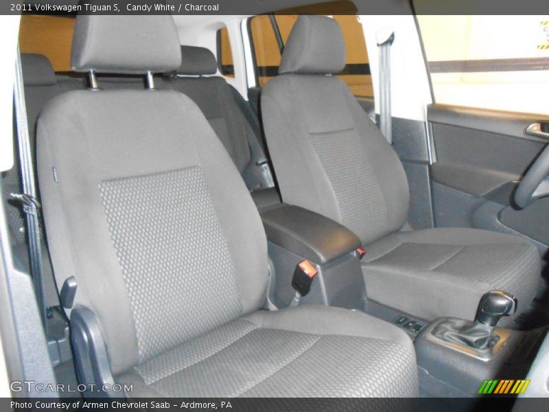 Candy White / Charcoal 2011 Volkswagen Tiguan S