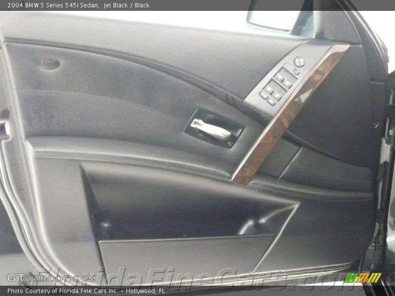 Jet Black / Black 2004 BMW 5 Series 545i Sedan