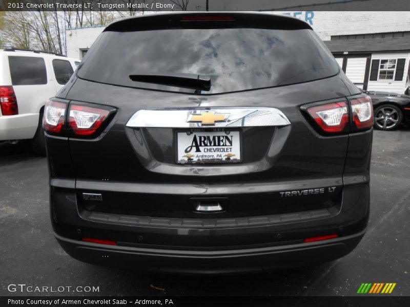 Tungsten Metallic / Ebony 2013 Chevrolet Traverse LT