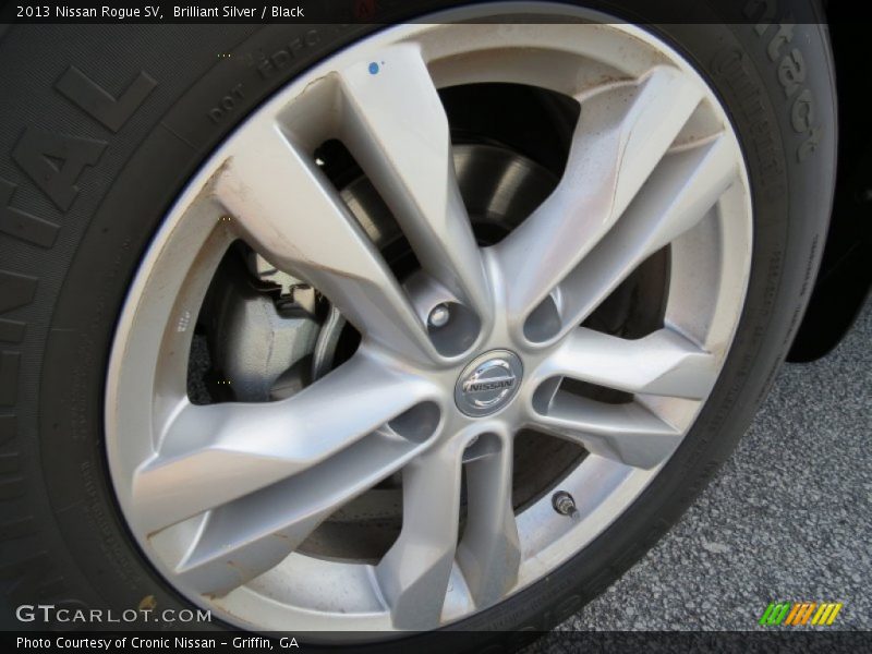 Brilliant Silver / Black 2013 Nissan Rogue SV