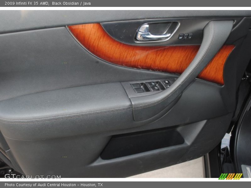 Door Panel of 2009 FX 35 AWD