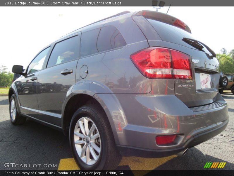 Storm Gray Pearl / Black/Light Frost Beige 2013 Dodge Journey SXT
