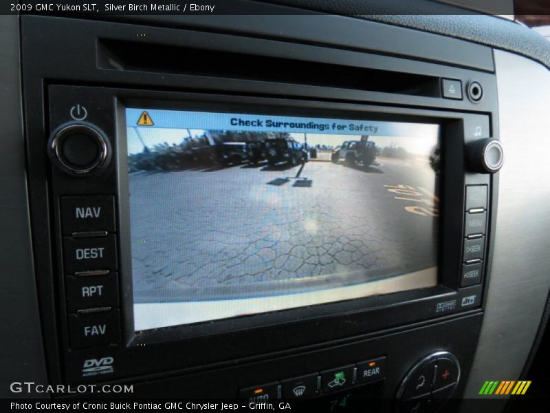 Silver Birch Metallic / Ebony 2009 GMC Yukon SLT