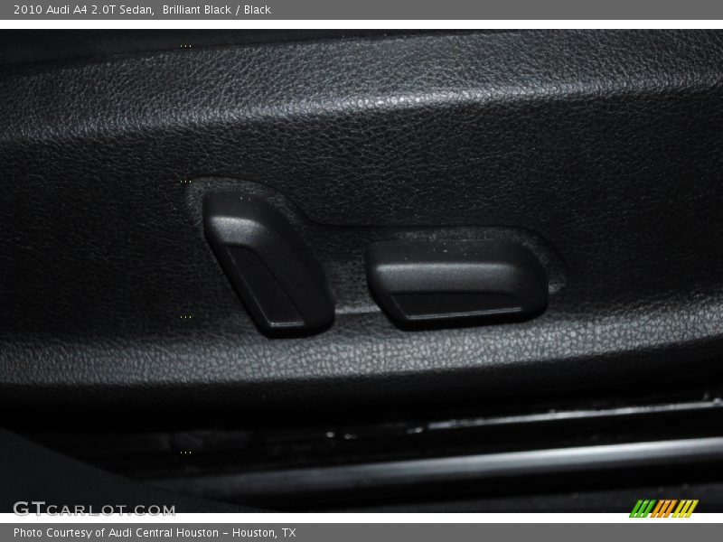 Brilliant Black / Black 2010 Audi A4 2.0T Sedan