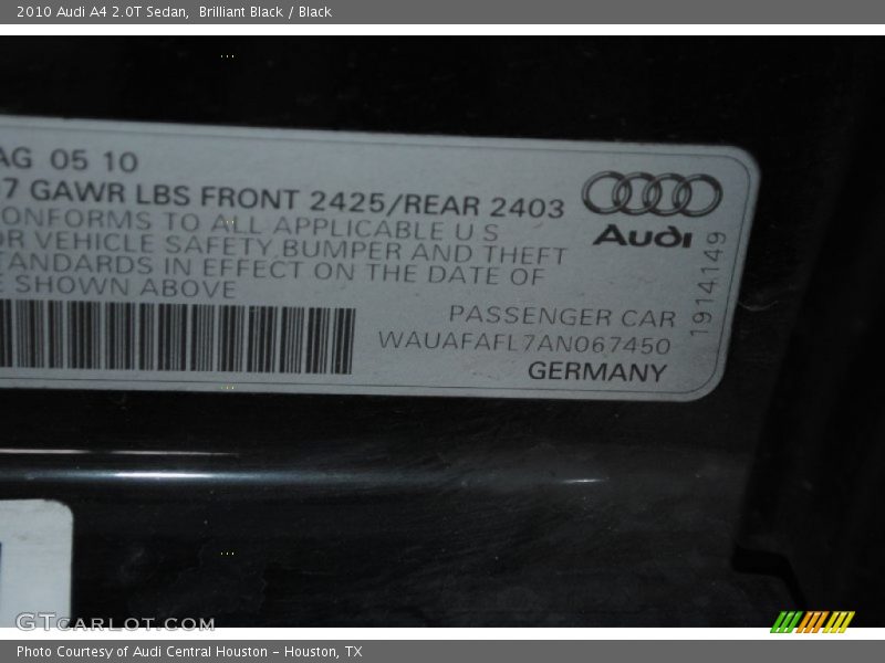 Brilliant Black / Black 2010 Audi A4 2.0T Sedan