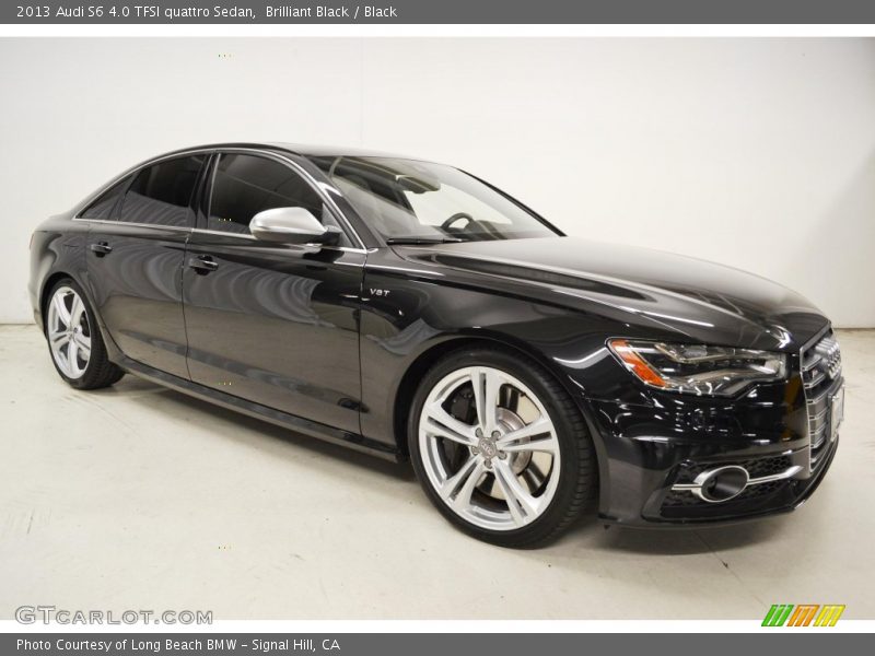 Front 3/4 View of 2013 S6 4.0 TFSI quattro Sedan