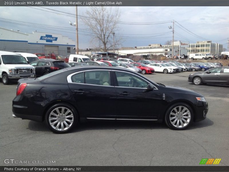 Tuxedo Black Metallic / Light Camel/Olive Ash 2010 Lincoln MKS AWD