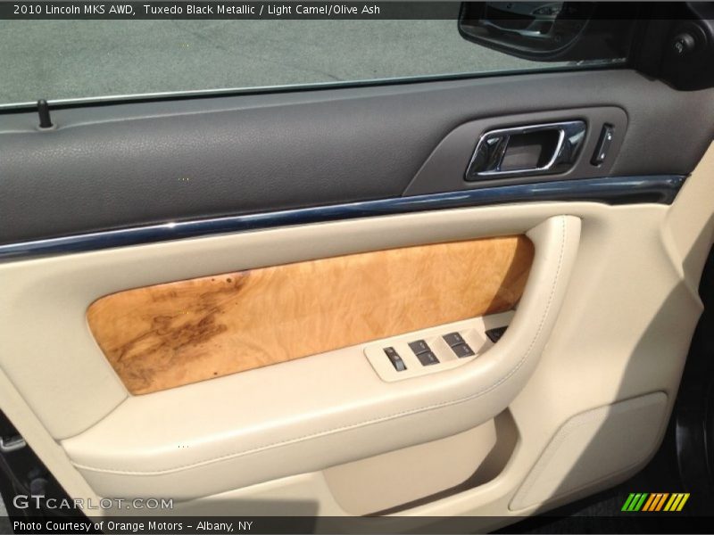 Tuxedo Black Metallic / Light Camel/Olive Ash 2010 Lincoln MKS AWD