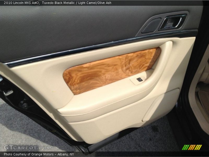 Tuxedo Black Metallic / Light Camel/Olive Ash 2010 Lincoln MKS AWD
