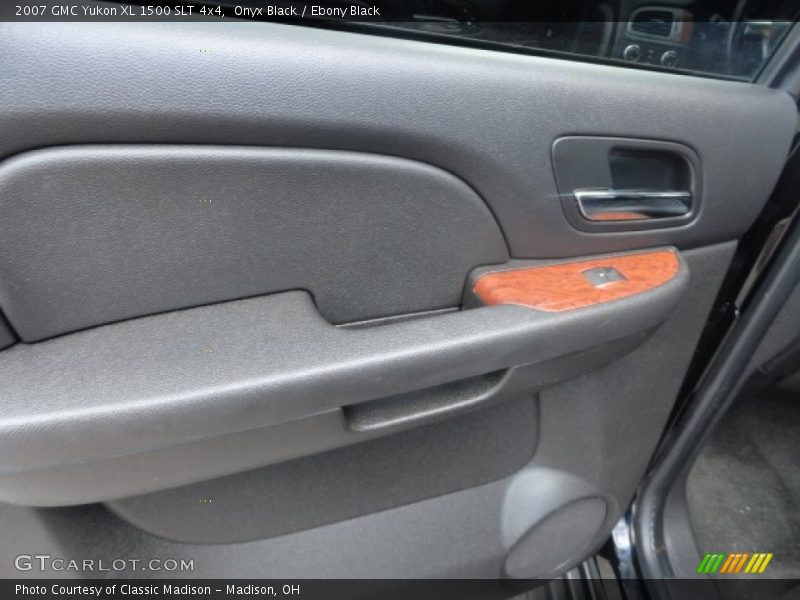 Onyx Black / Ebony Black 2007 GMC Yukon XL 1500 SLT 4x4