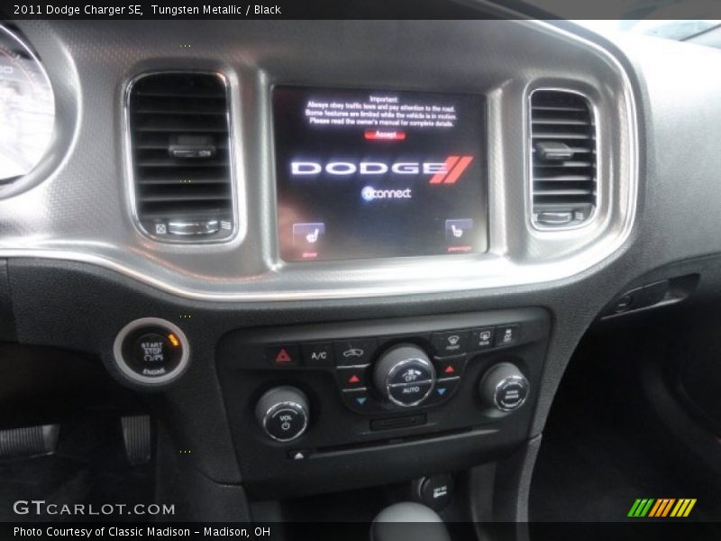 Tungsten Metallic / Black 2011 Dodge Charger SE