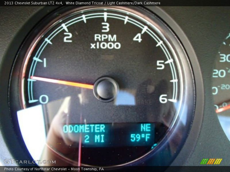 White Diamond Tricoat / Light Cashmere/Dark Cashmere 2013 Chevrolet Suburban LTZ 4x4