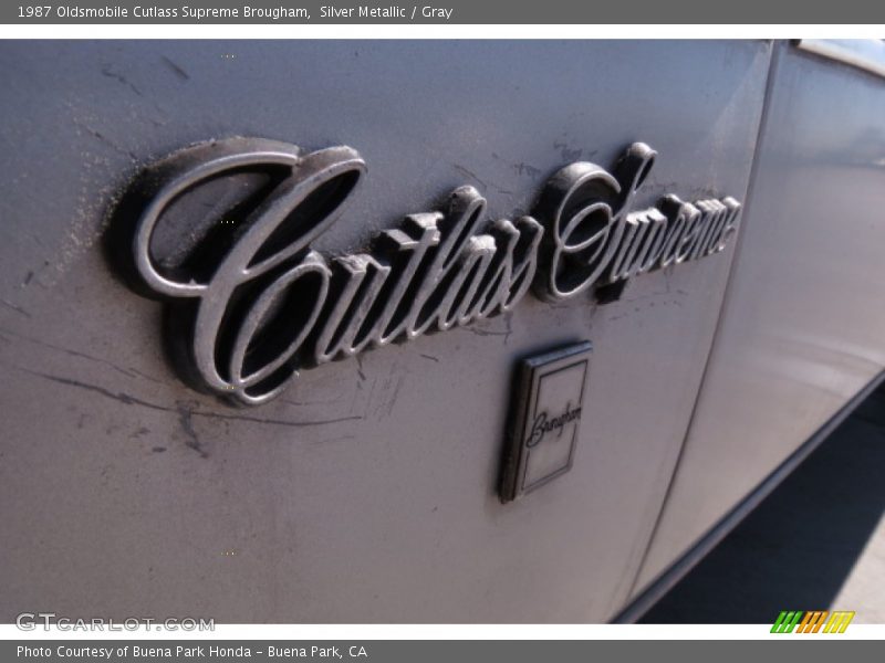 Silver Metallic / Gray 1987 Oldsmobile Cutlass Supreme Brougham