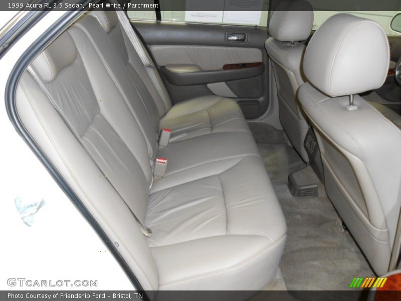 Pearl White / Parchment 1999 Acura RL 3.5 Sedan