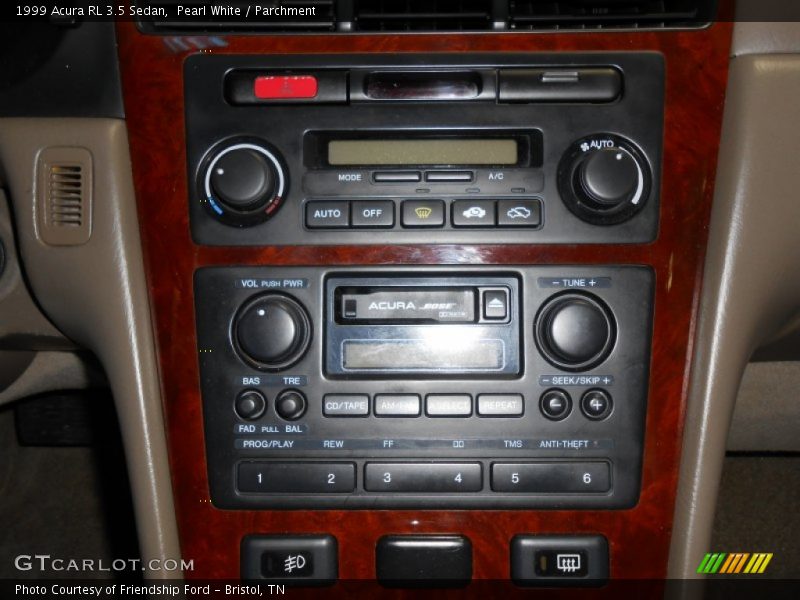 Controls of 1999 RL 3.5 Sedan