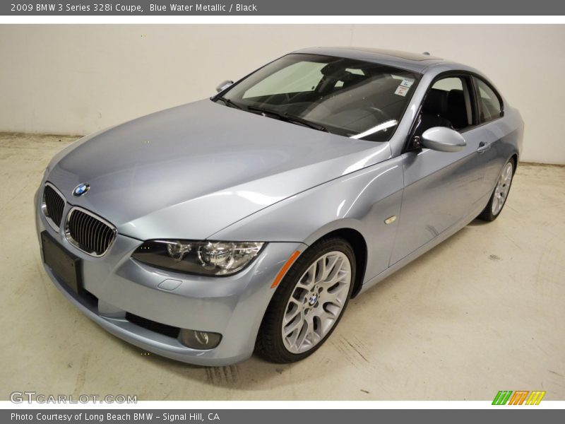 Front 3/4 View of 2009 3 Series 328i Coupe