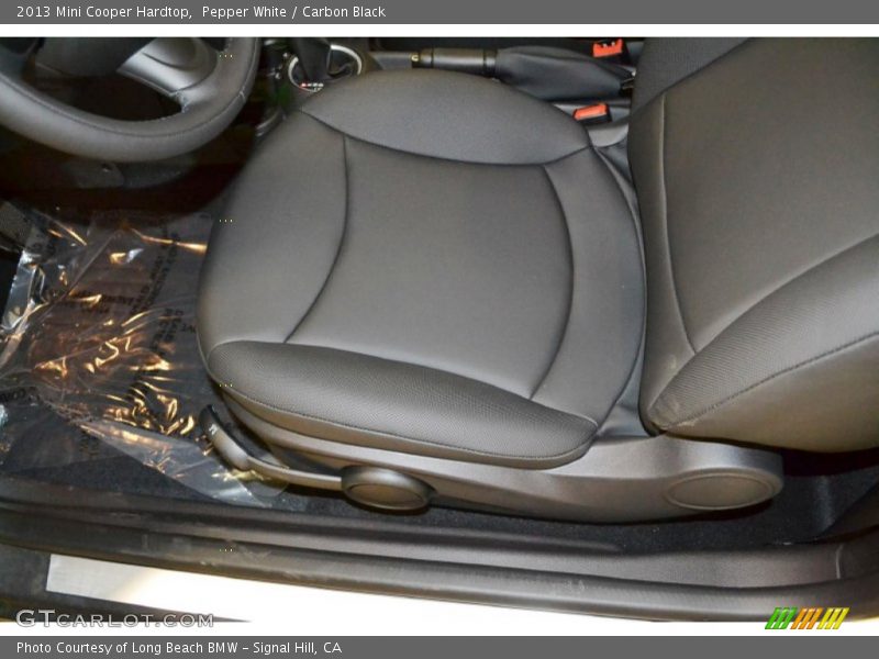 Pepper White / Carbon Black 2013 Mini Cooper Hardtop