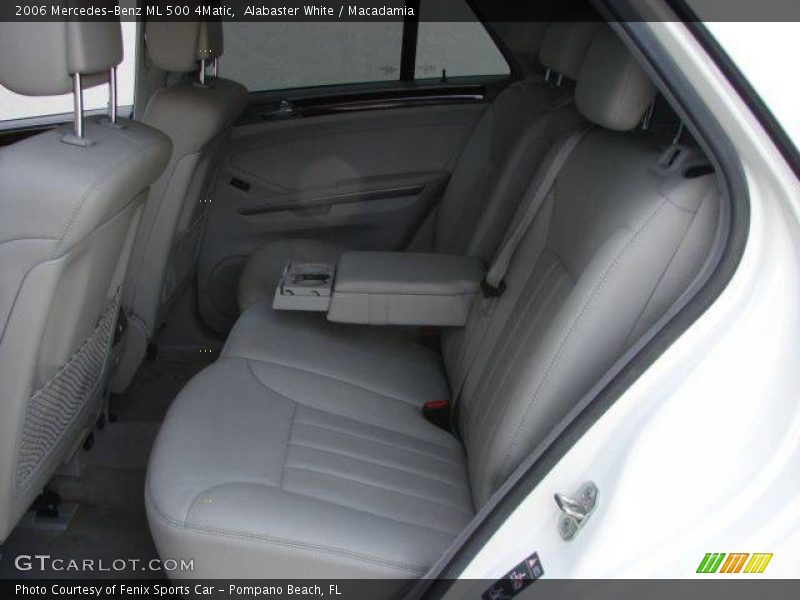 Alabaster White / Macadamia 2006 Mercedes-Benz ML 500 4Matic