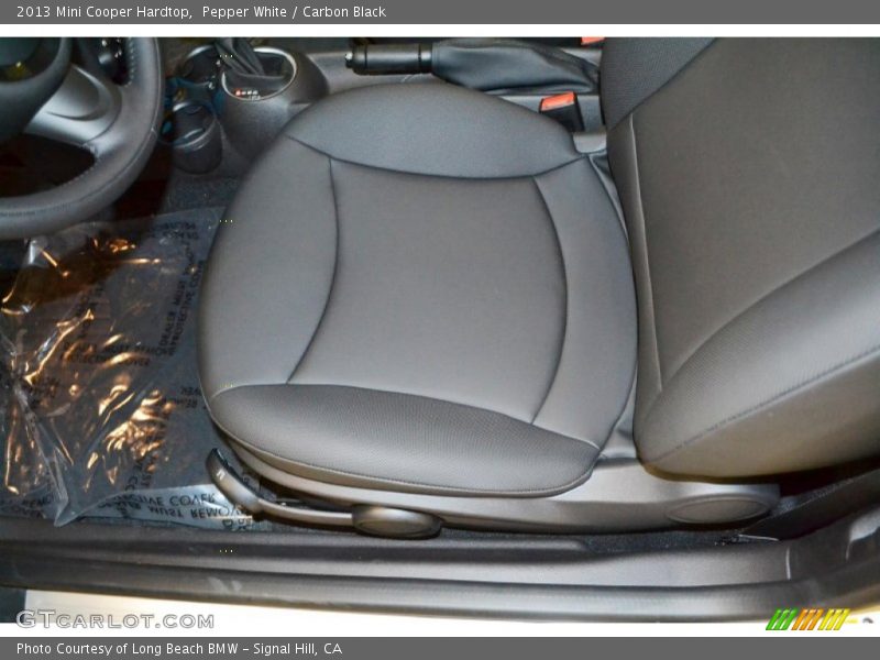 Pepper White / Carbon Black 2013 Mini Cooper Hardtop