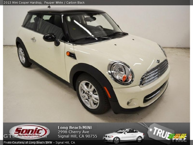 Pepper White / Carbon Black 2013 Mini Cooper Hardtop