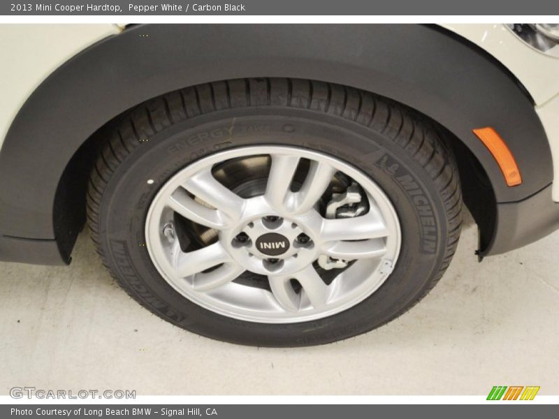 Pepper White / Carbon Black 2013 Mini Cooper Hardtop