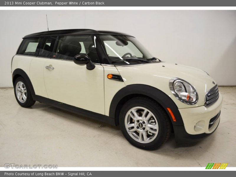 Pepper White / Carbon Black 2013 Mini Cooper Clubman