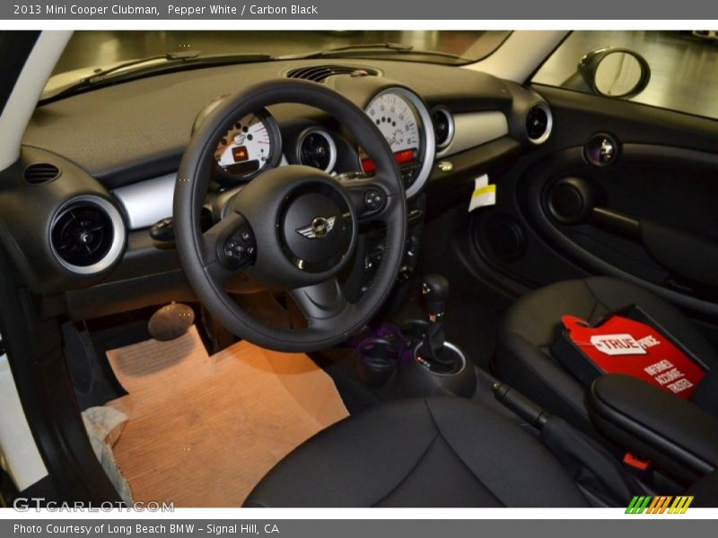 Pepper White / Carbon Black 2013 Mini Cooper Clubman
