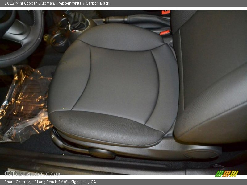 Pepper White / Carbon Black 2013 Mini Cooper Clubman
