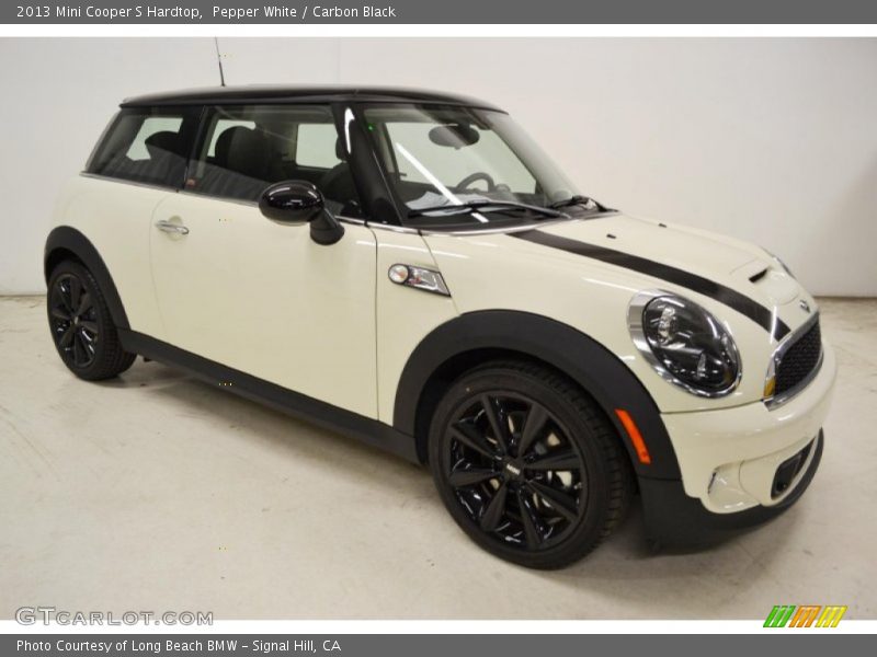 Pepper White / Carbon Black 2013 Mini Cooper S Hardtop