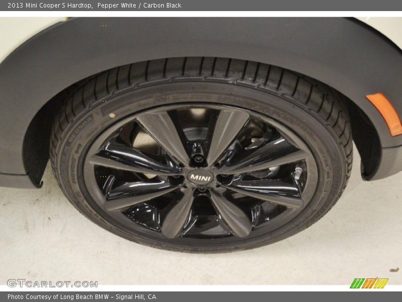 Pepper White / Carbon Black 2013 Mini Cooper S Hardtop