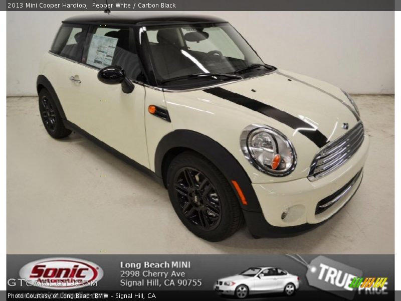 Pepper White / Carbon Black 2013 Mini Cooper Hardtop