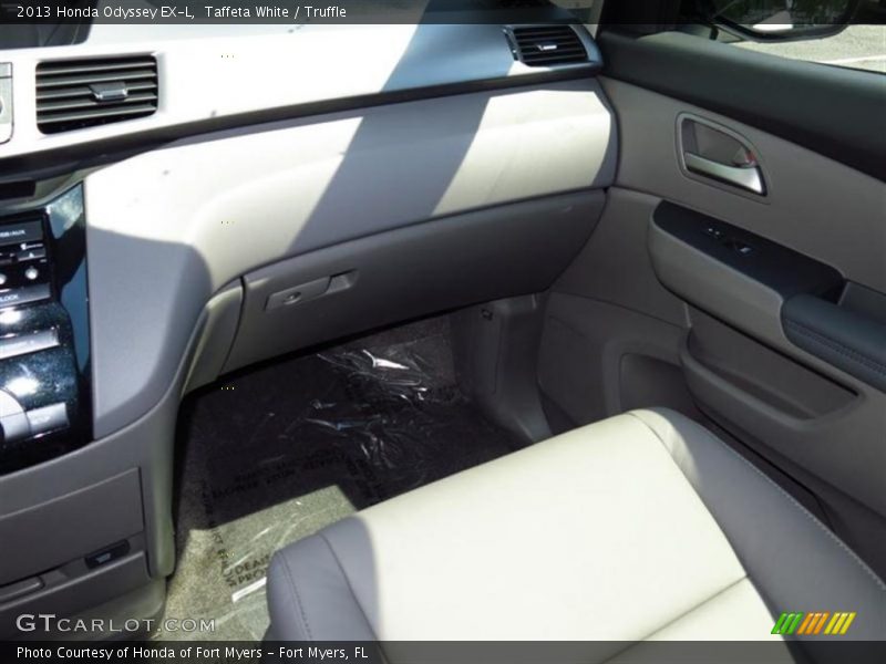 Taffeta White / Truffle 2013 Honda Odyssey EX-L