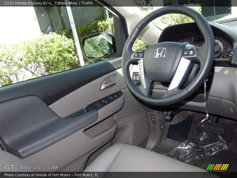 Taffeta White / Truffle 2013 Honda Odyssey EX-L