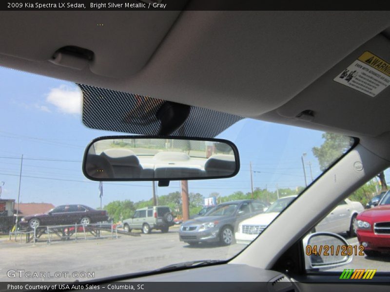 Bright Silver Metallic / Gray 2009 Kia Spectra LX Sedan