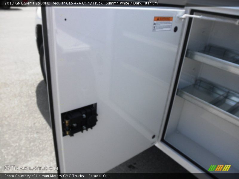 Summit White / Dark Titanium 2013 GMC Sierra 2500HD Regular Cab 4x4 Utility Truck