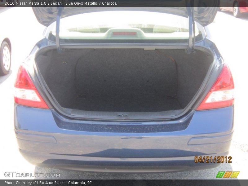 Blue Onyx Metallic / Charcoal 2010 Nissan Versa 1.8 S Sedan